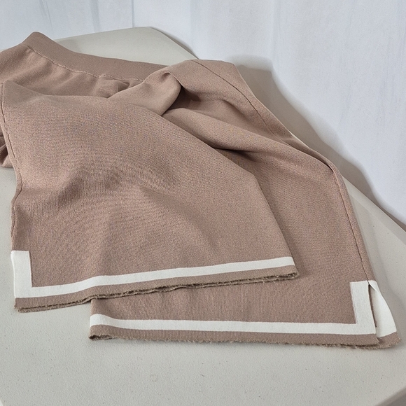 Tahari Pull-On Wide Leg Pants Elastic Waistline Ankle Slit Colorblock - Size S/6 - Picture 5 of 11